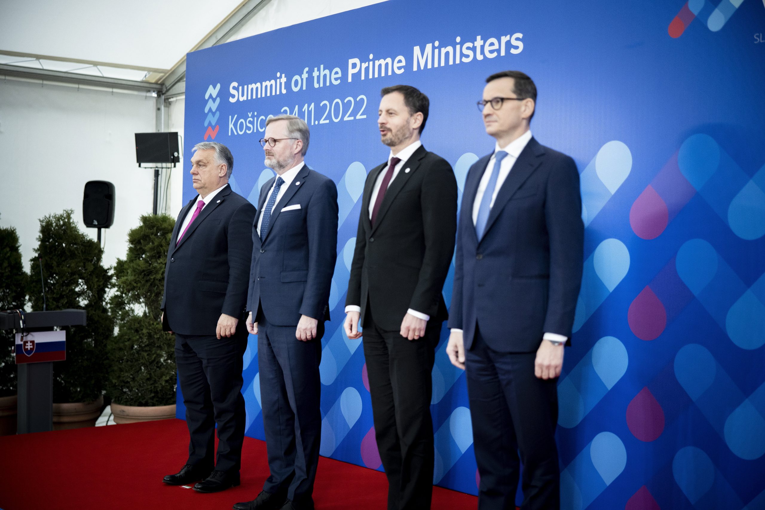 Prime Ministers of V4 Agree on Fundamental Issues Concerning Ukraine