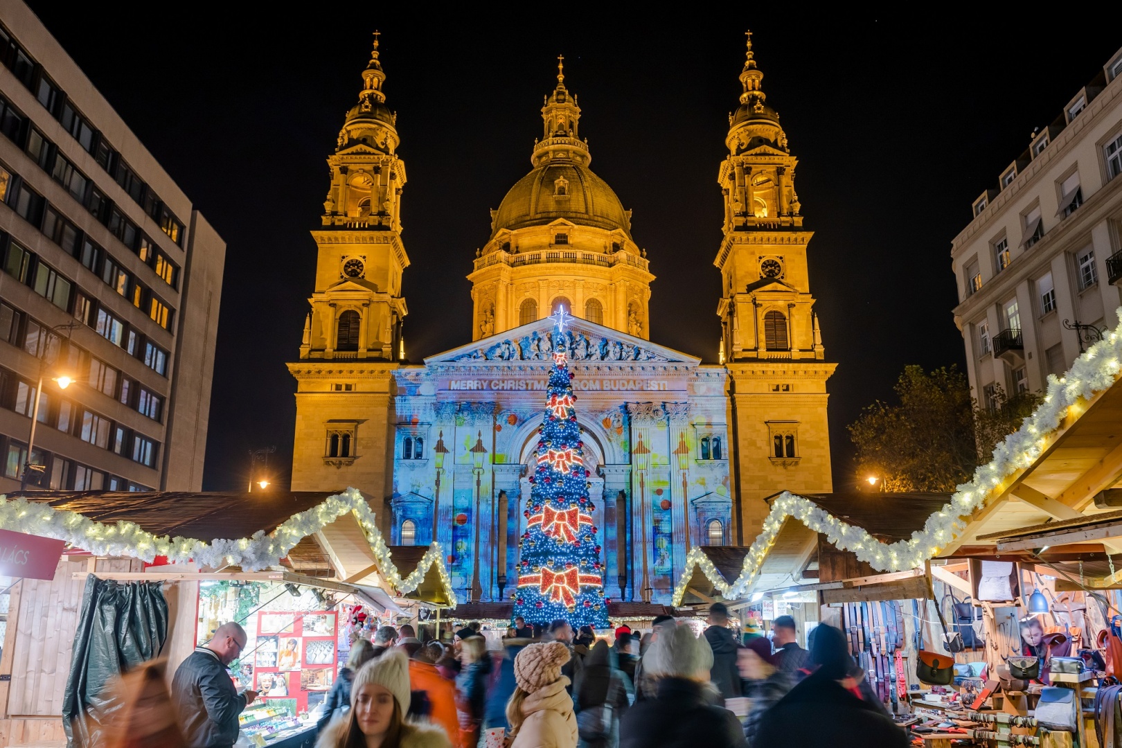 Christmas Markets Open in Central Budapest