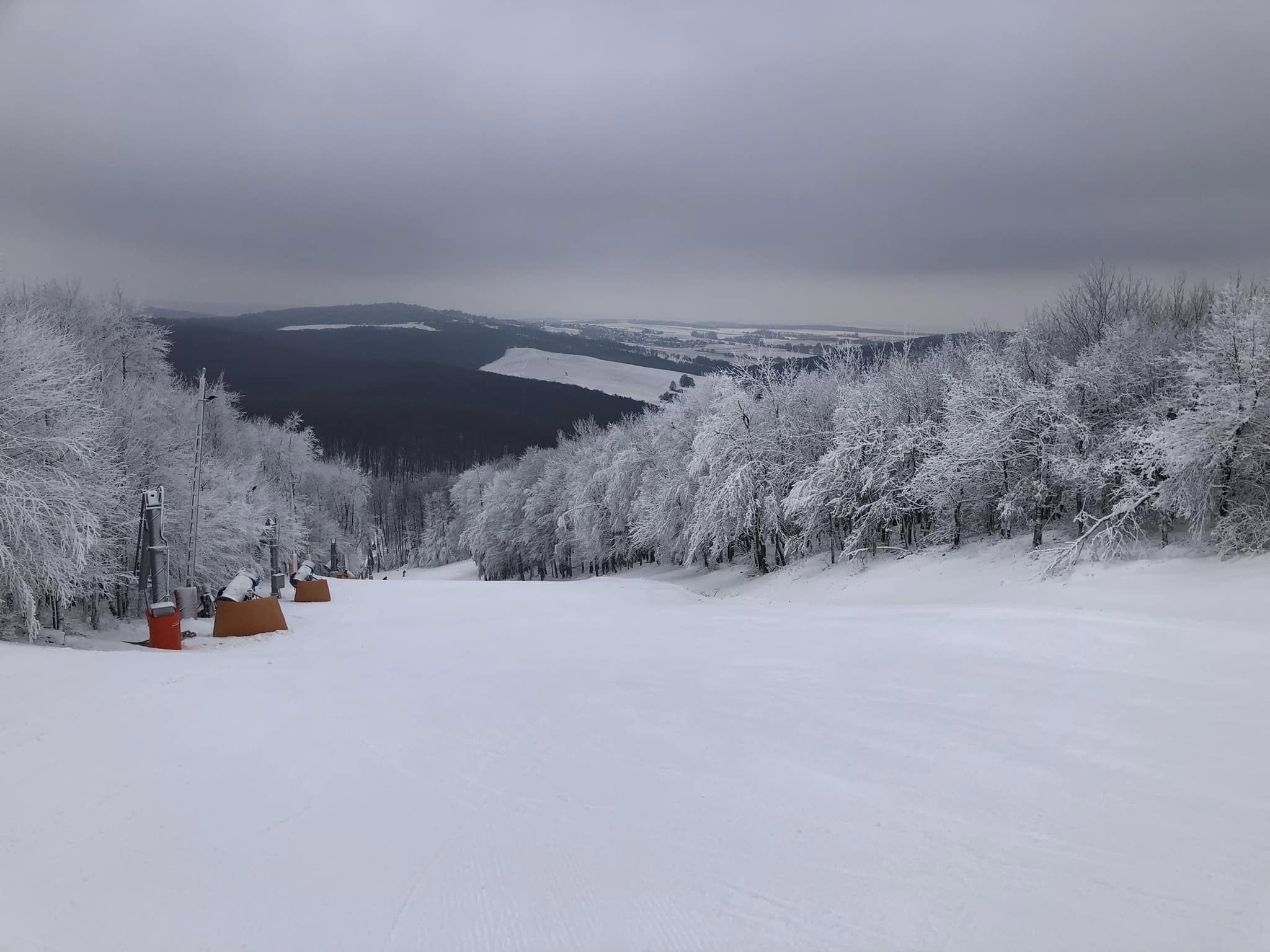 Ski Season Begins in Hungary with First Slope Opening