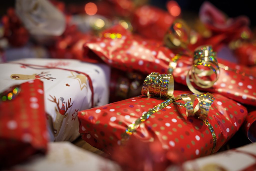 Christmas Presents for Hungarian Children Living beyond the Border post's picture