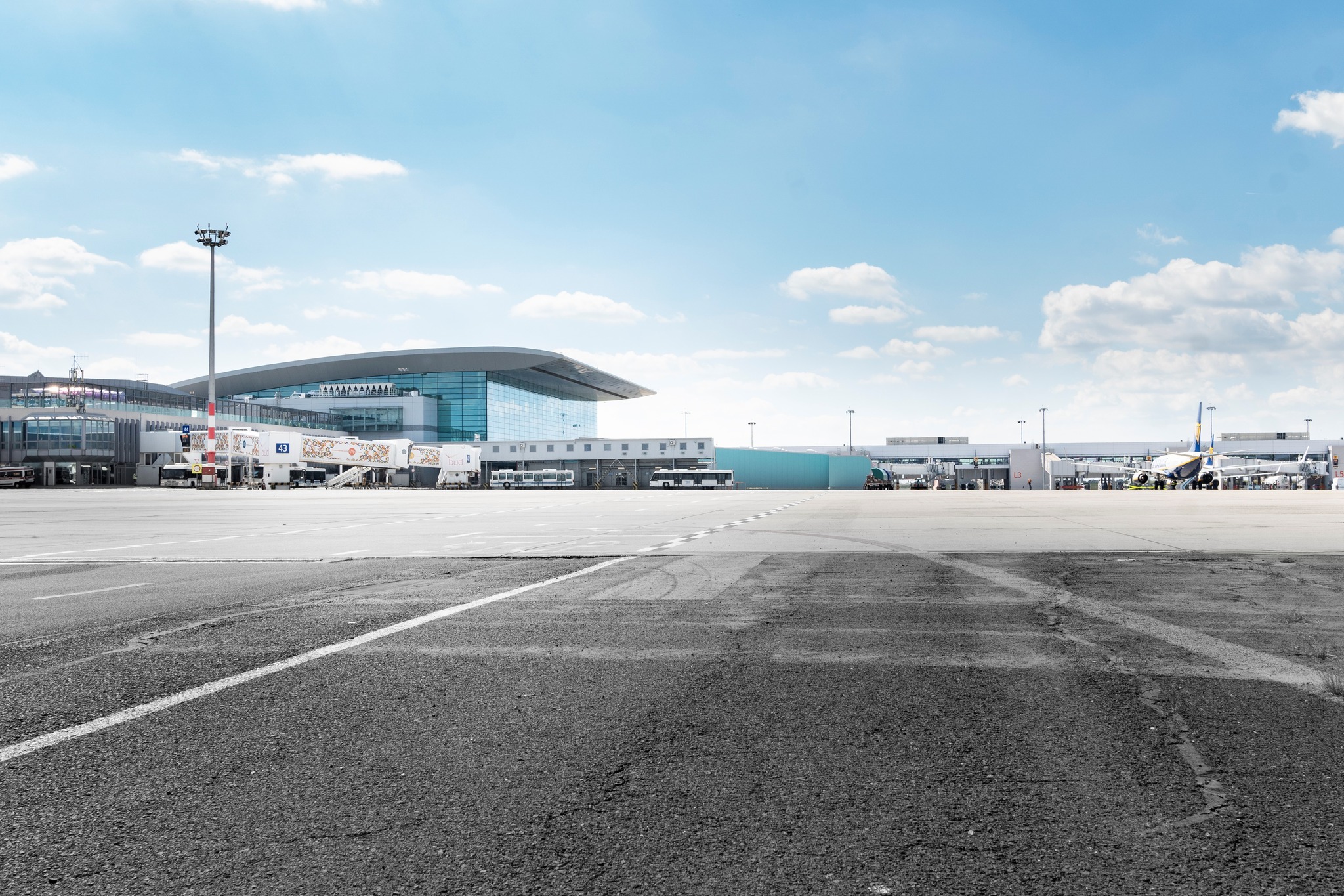 Budapest Airport Could Become the Regional Hub for Chinese Airlines