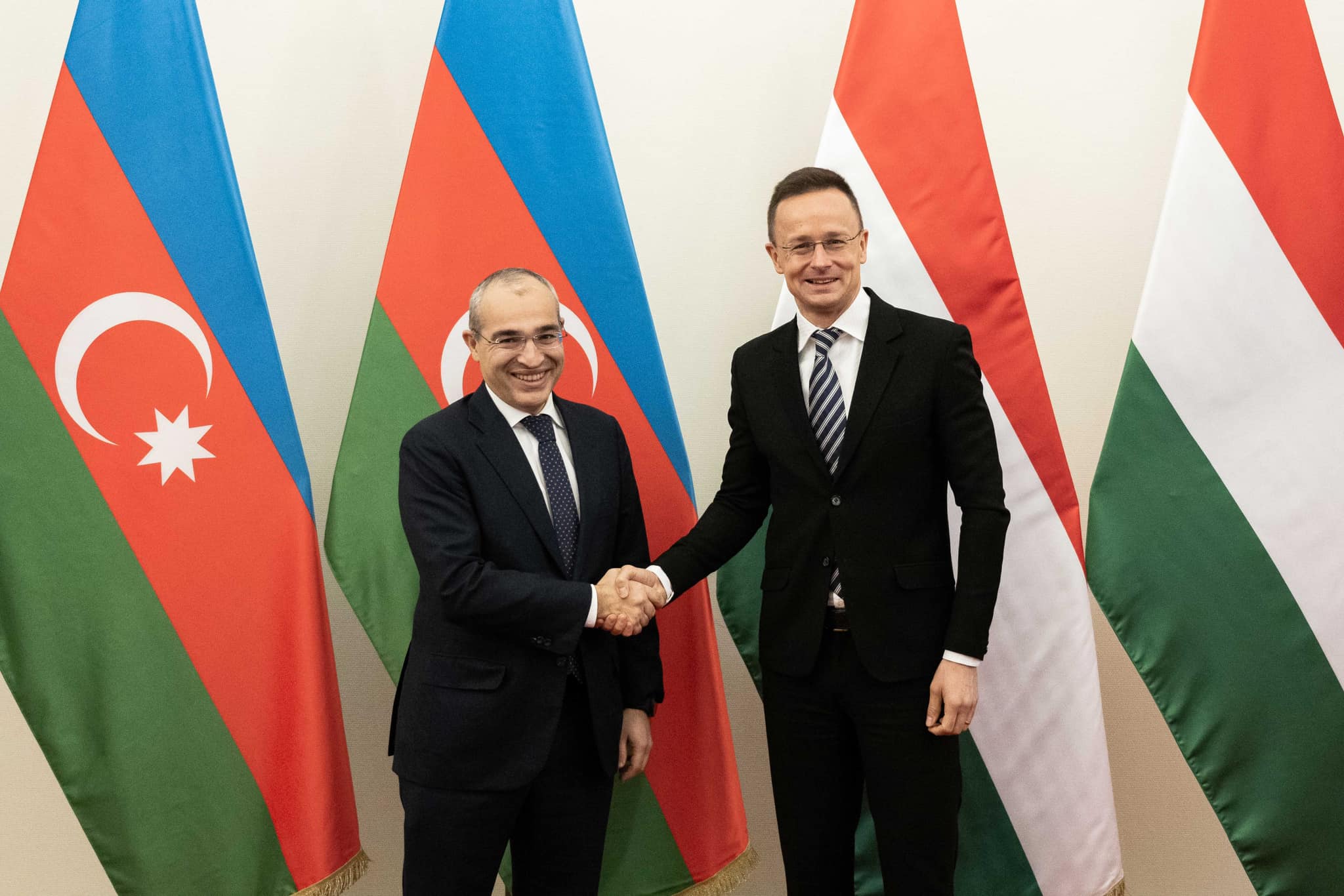 Azerbaijani Gas Will Play Important Role in Hungary's Energy Security