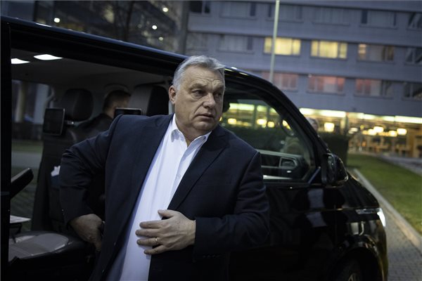 Orbán: the Government Will Not Budge on Children's Education or Migration