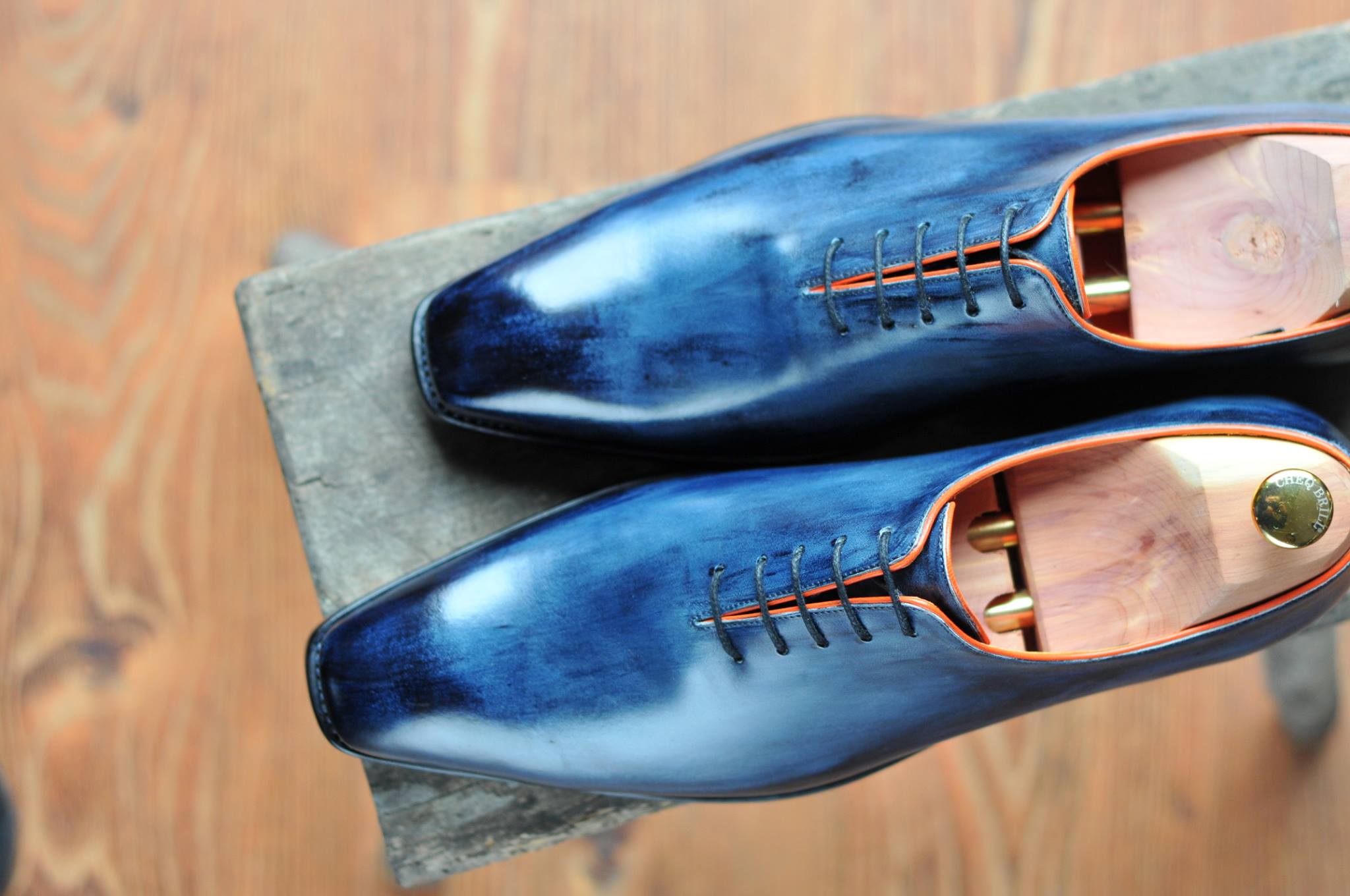 Hungarian Master Shoemaker Excels in International Competition