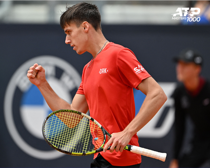 Sports Sensation: Fábián Marozsán Defeats World Number One Tennis Player