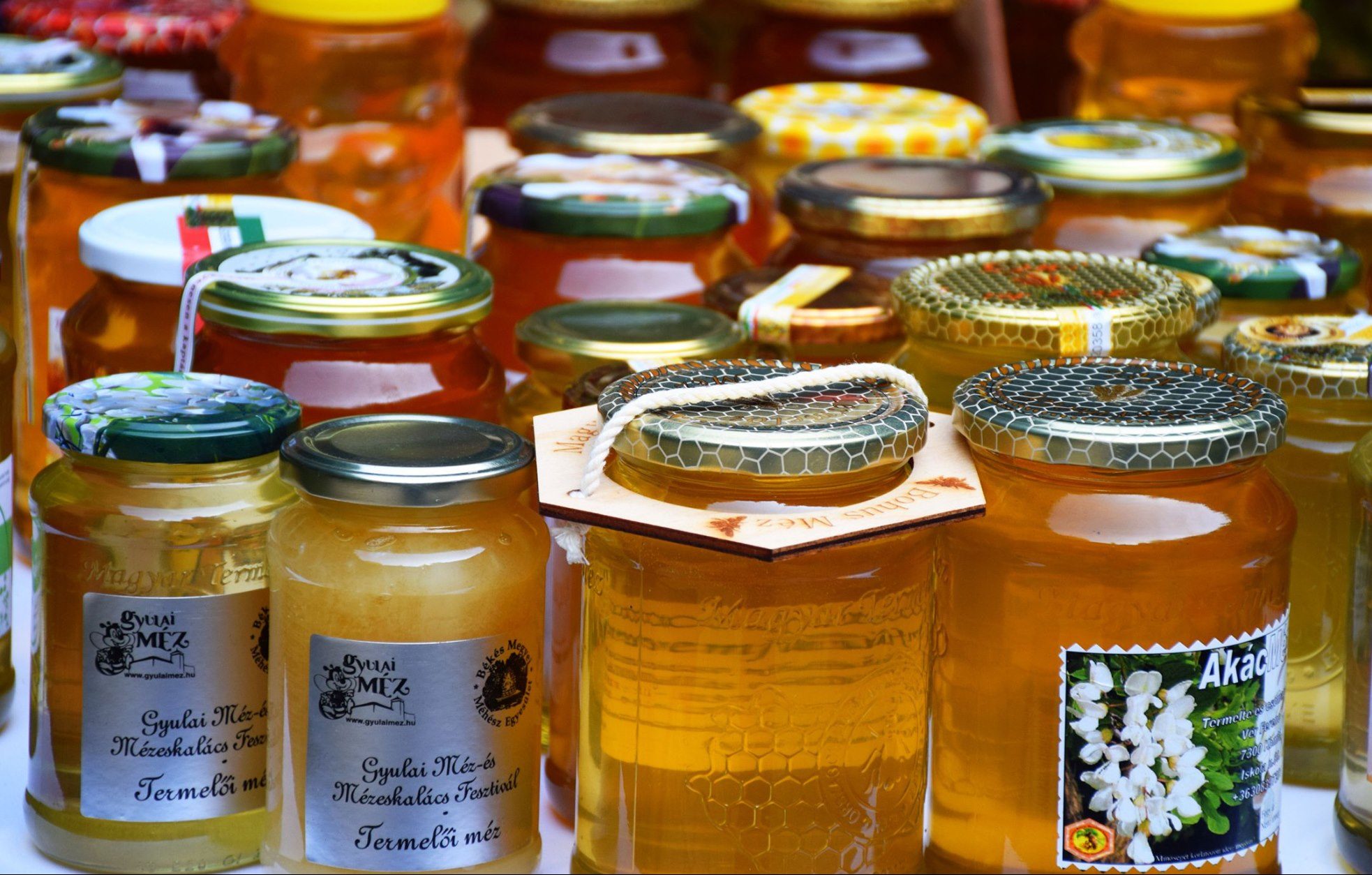 Hungarian Proposal Calling for Stricter Labeling of Honey Origin
