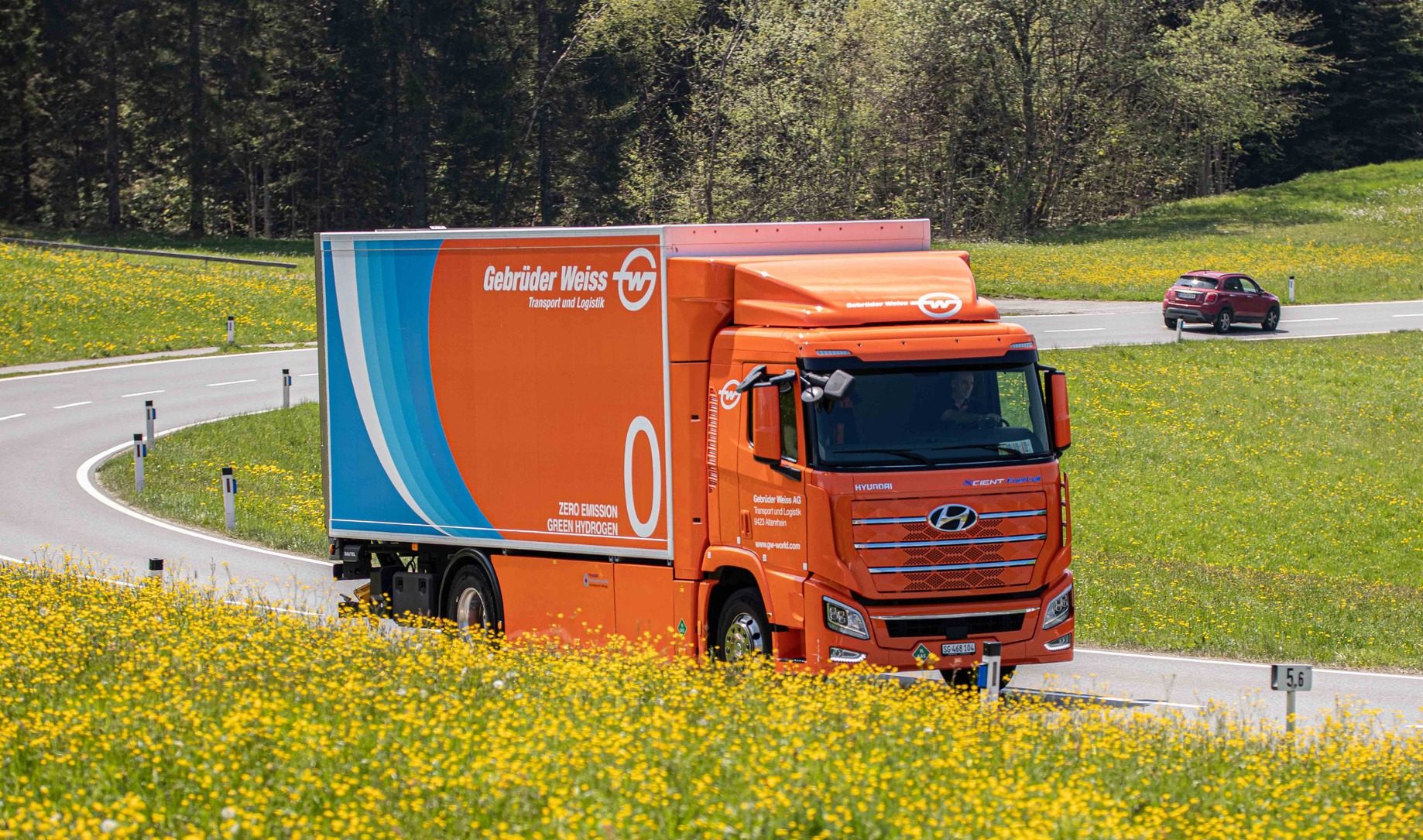 First Hydrogen-Powered Trucks on Our Roads