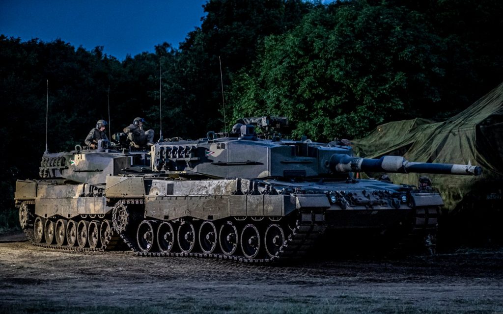 Hungarian Defense Forces Conquer the Night post's picture