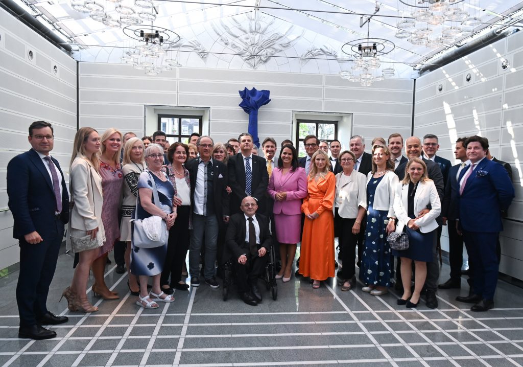 President Novák Meets Hungarian Diaspora in Switzerland post's picture