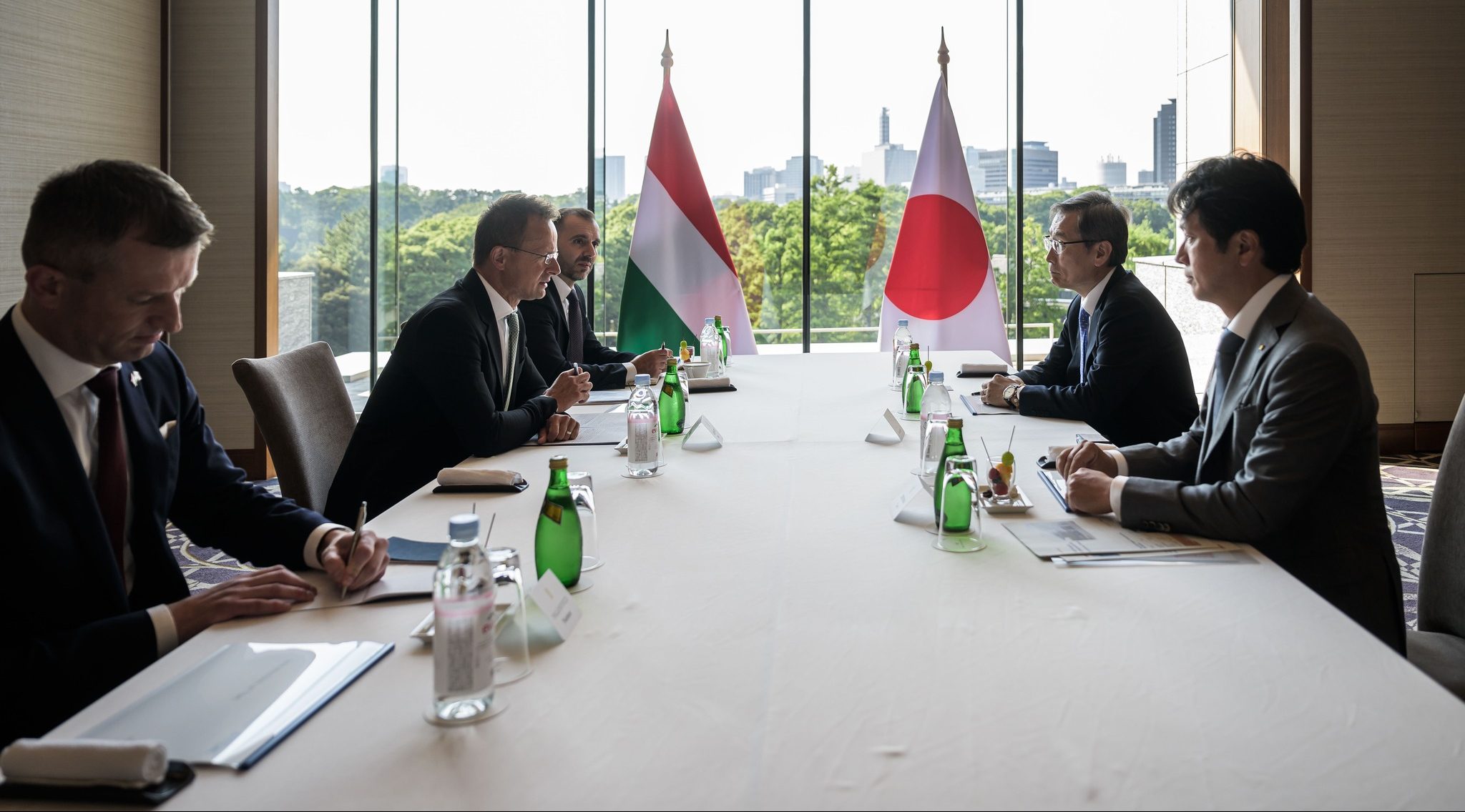 Nuclear Industry: Close Cooperation Agreement with Japan