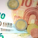 Survey: Majority of Hungarians Support the Introduction of Euro