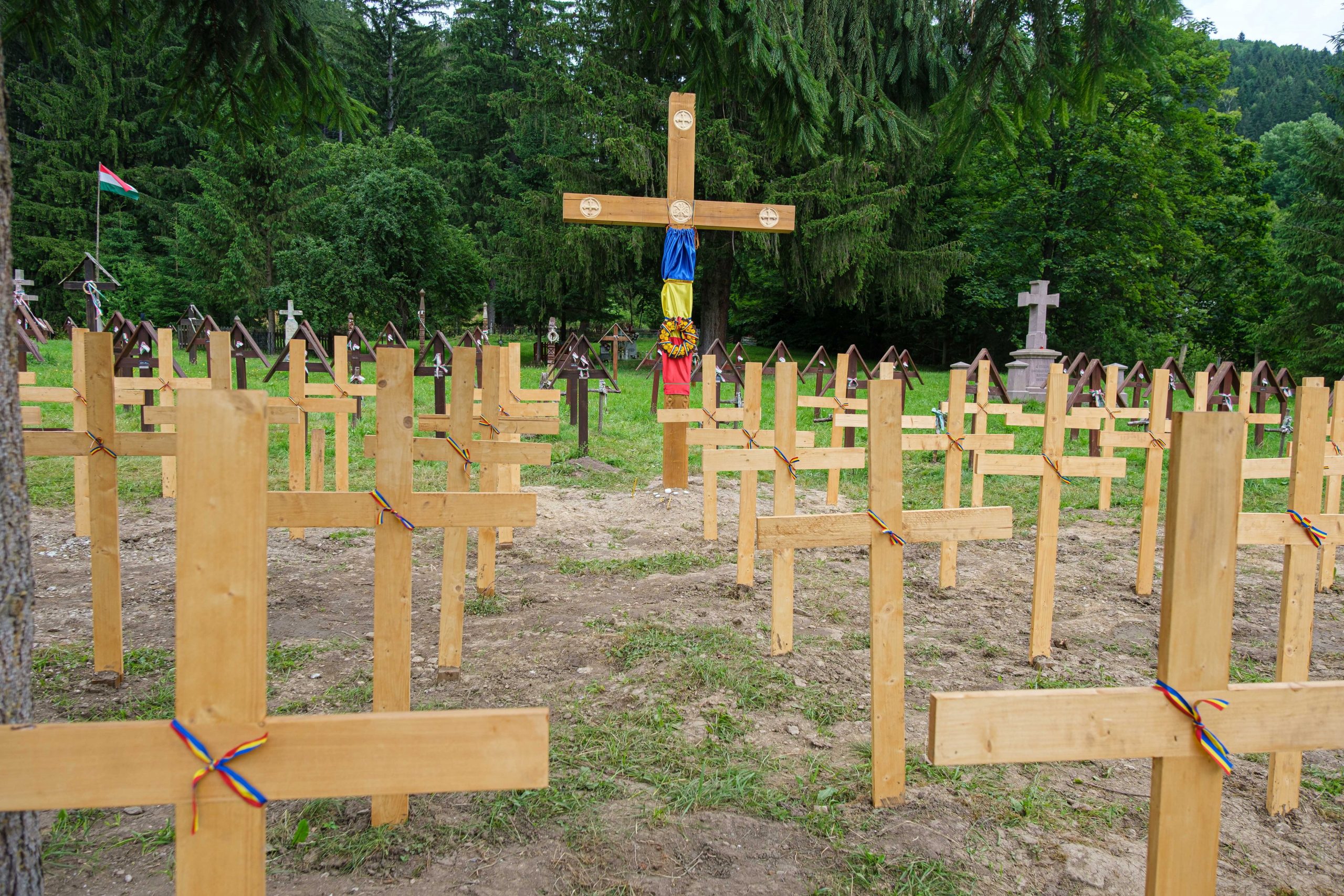 Romanian Gendarmerie Passes the Buck on Fining for Desecration of Military Cemetery
