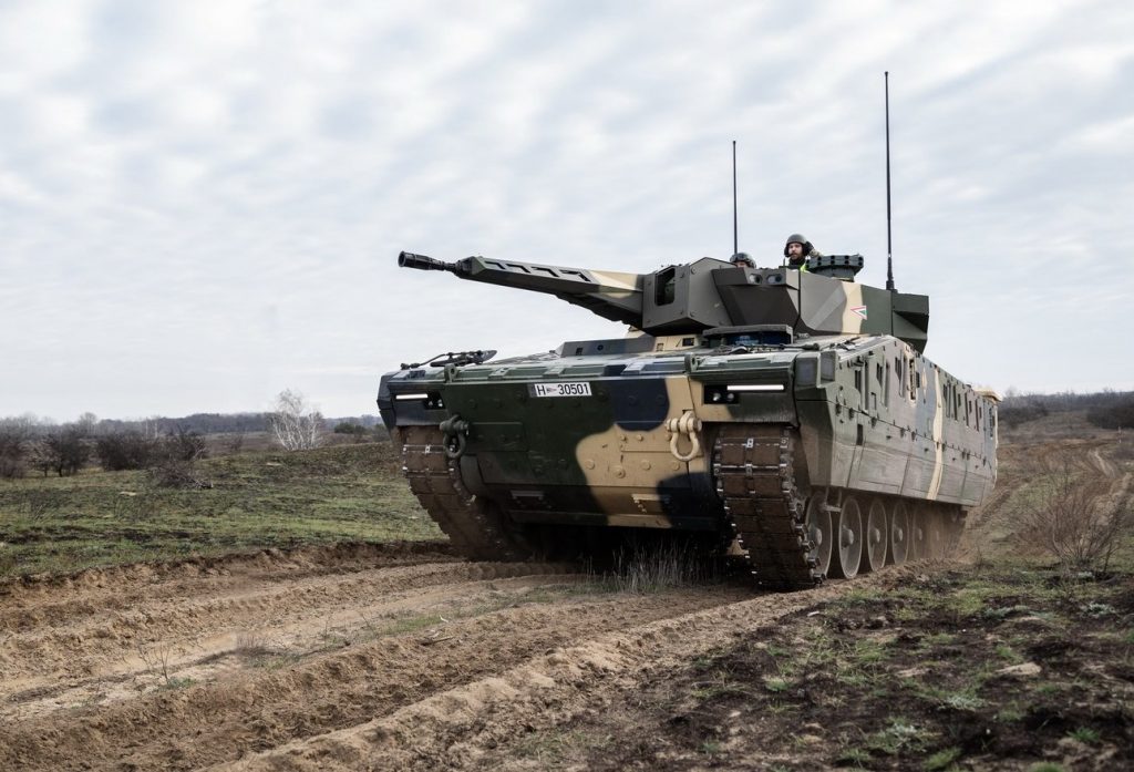 First Infantry Fighting Vehicle Produced in Zalaegerszeg Receives its License Plates post's picture