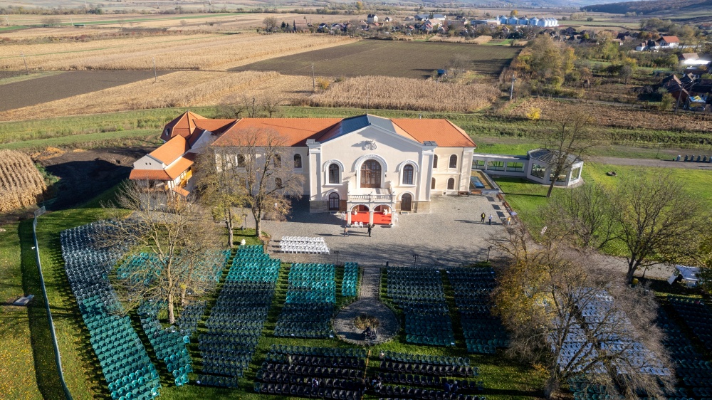 Castle in Transylvania Renovated with Support from Hungarian Government post's picture