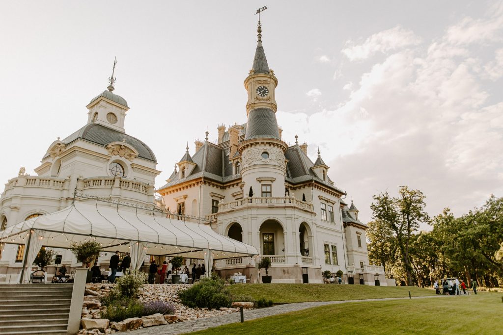 Hungarian Castle Hotels Honored at the Heritage Hotels of Europe Awards post's picture