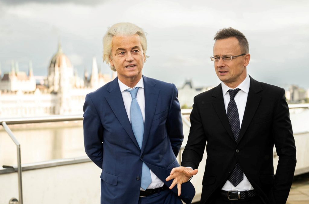 Foreign Minister Szijjártó Proposes Meeting with Winner of Dutch Elections post's picture