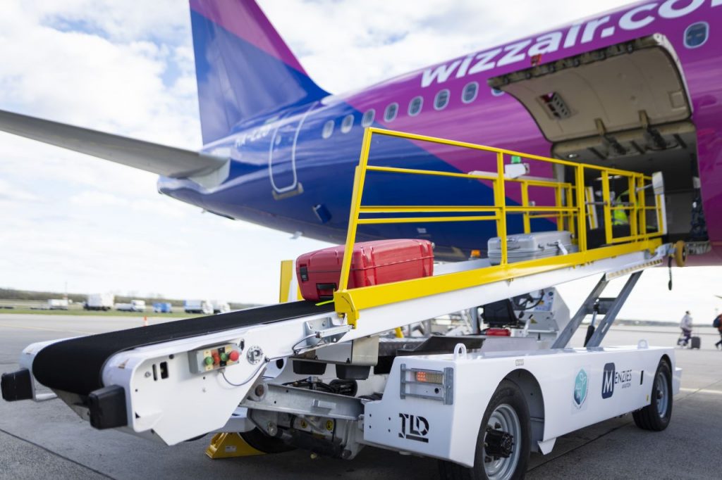 First Airline to Offer Fully Electric Ground Handling at Budapest Airport post's picture