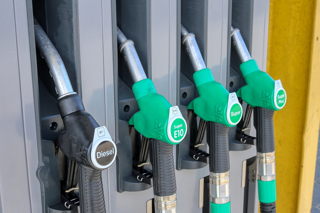 Gasoline and diesel prices are on the decline