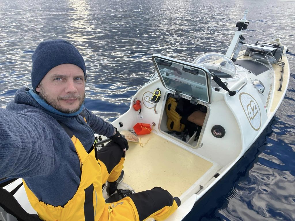 Hungarian Athlete Rows Solo across the Atlantic Again post's picture