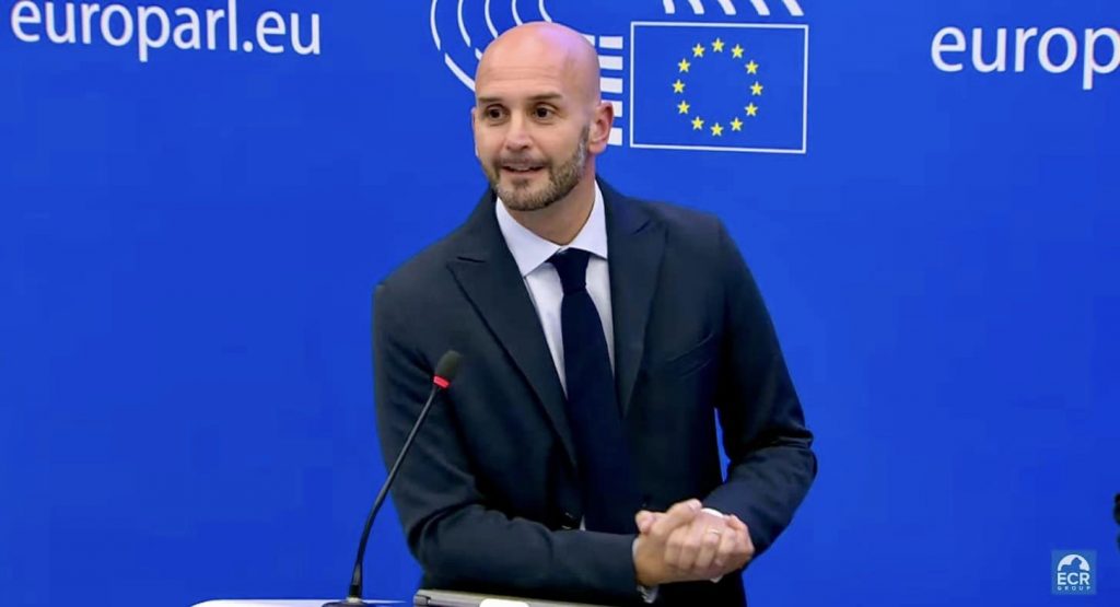 “Viktor Orbán is not blackmailing the EU,” Says MEP Nicola Procaccini post's picture