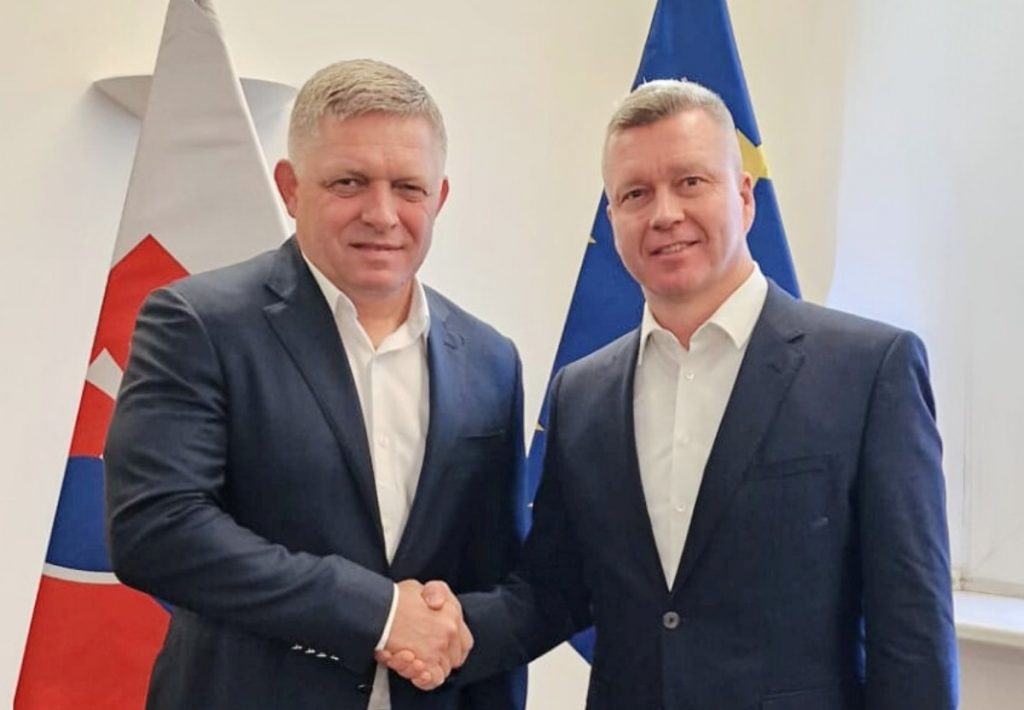 Robert Fico Promises a New Law on the Legal Status of National Minorities post's picture