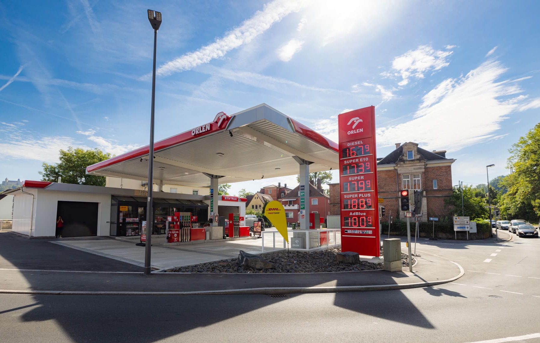 Polish Oil Giant Expands with 141 Petrol Stations in the Country by Spring