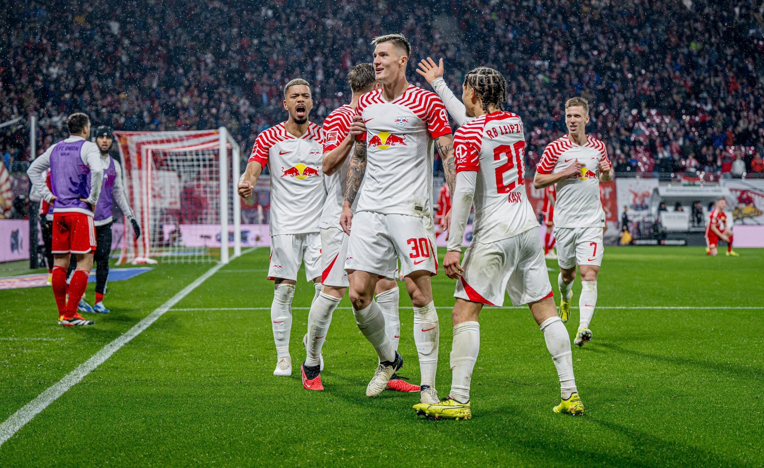 RB Leipzig Triumphs as Willi Orbán and Péter Gulácsi Return