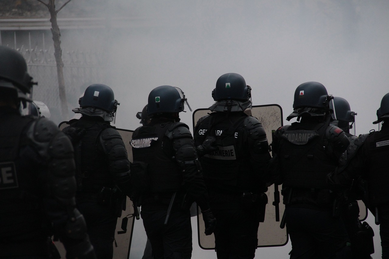 Manifestazioni in Italia per la detenzione in Ungheria della presunta attivista Antifa Ilaria Salles