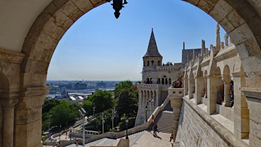 Entrance Fee to Budapest’s Iconic Tourist Attraction Proves Short-lived post's picture