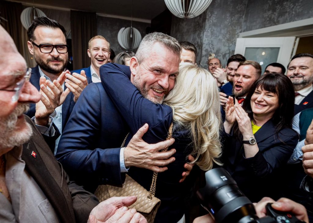 Sigh of Relief in Budapest Over Slovak Presidential Election Results post's picture