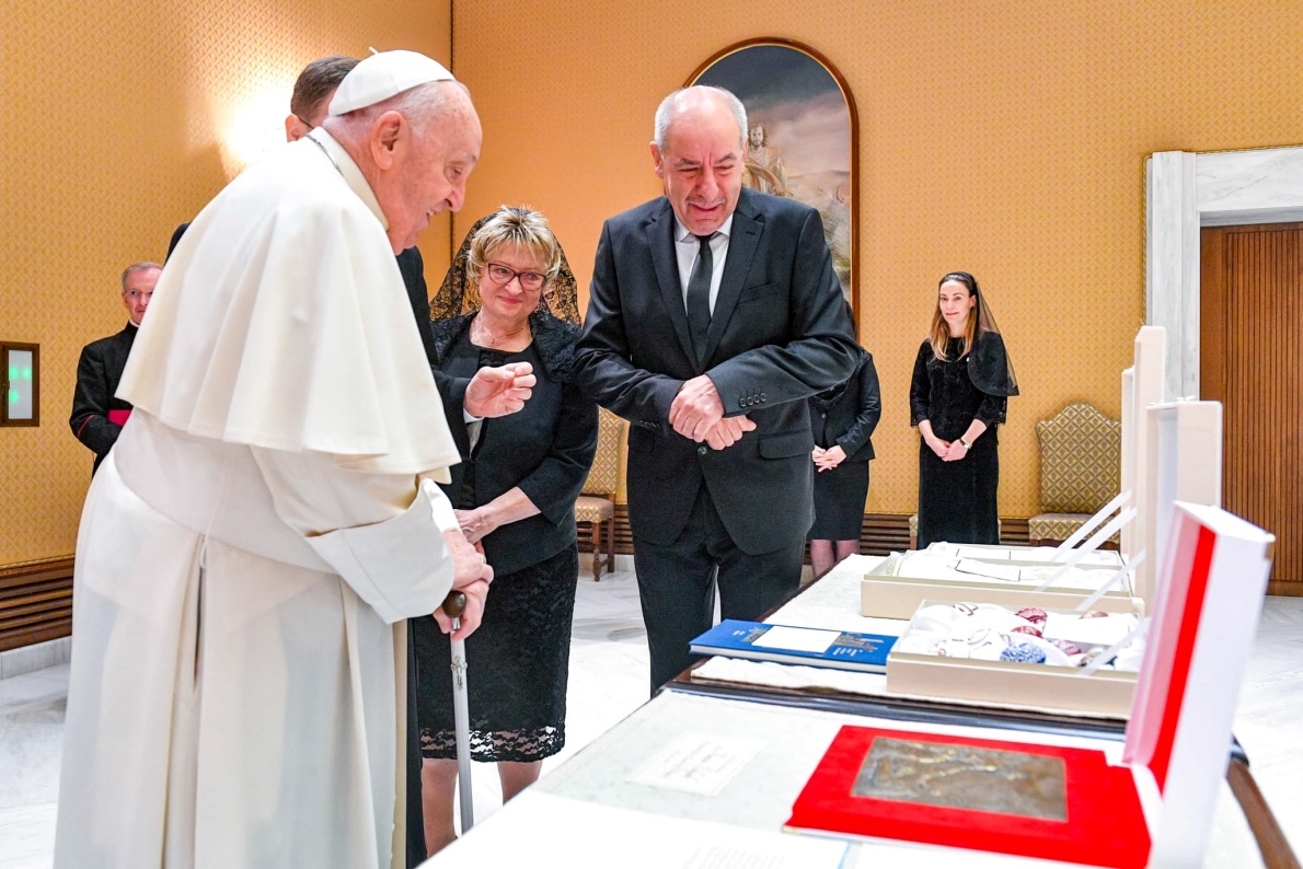Thomas Sullyok köztársasági elnök a Vatikánban találkozott Ferenc pápával