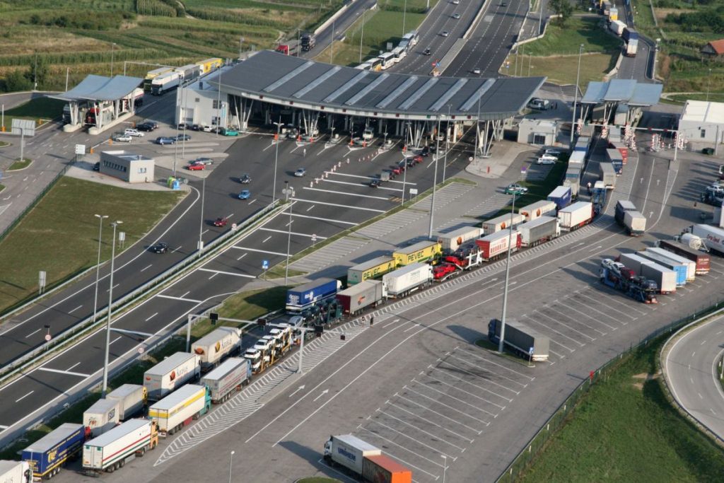 Slovenia Maintains Controls at the Hungarian and Croatian Borders post's picture