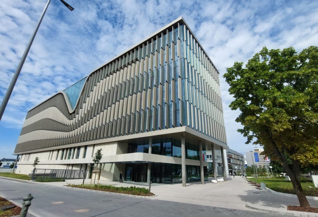 Pharmaceutical Giant Gedeon Richter Unveils its New Headquarters in Budapest post's picture