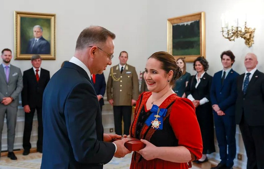 Polish President Honors Hungarian Ambassador with Order of Merit post's picture
