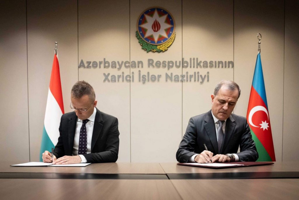 Hungary Secures Stake in Azerbaijani Natural Gas Field post's picture