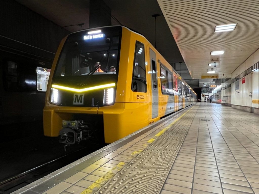 Liverpool and Glasgow’s Metro Cars Built in Hungary’s Szolnok Plant post's picture