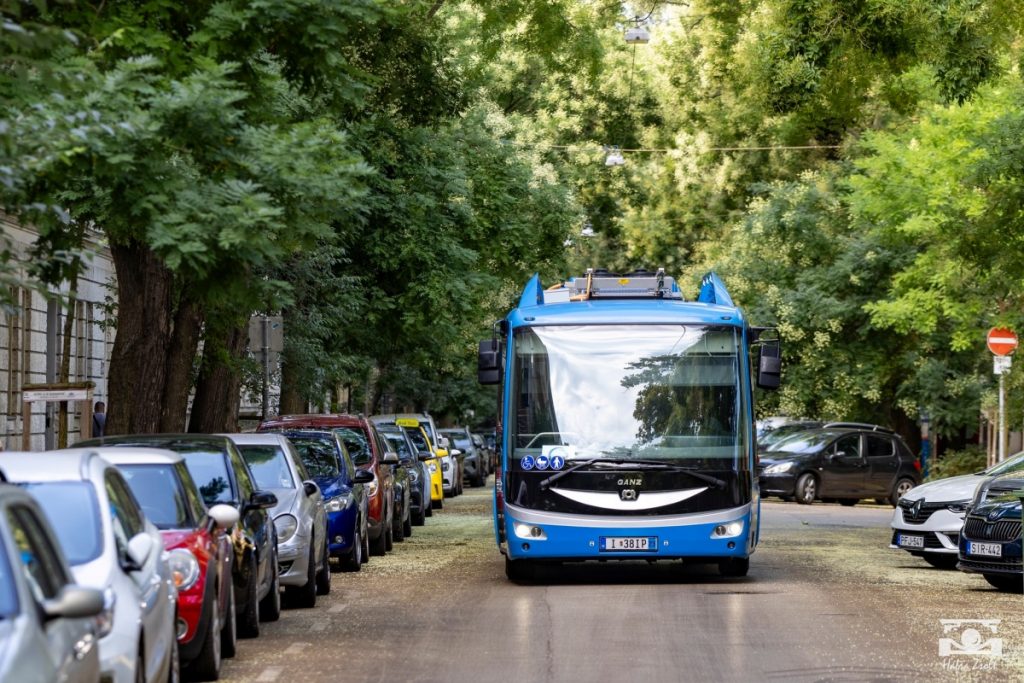 Prototype of Hungarian-Czech Electric Midibus Unveiled in Budapest post's picture