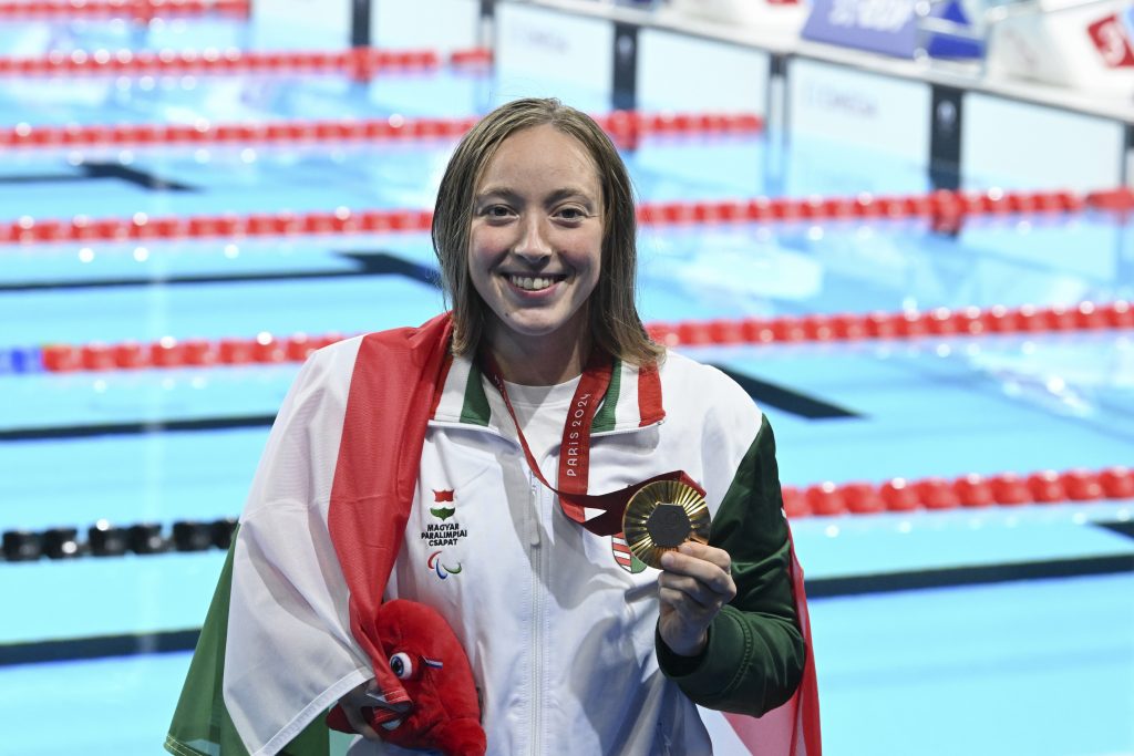 Paralympic Team’s First Gold Medal Secured in 400m Freestyle post's picture