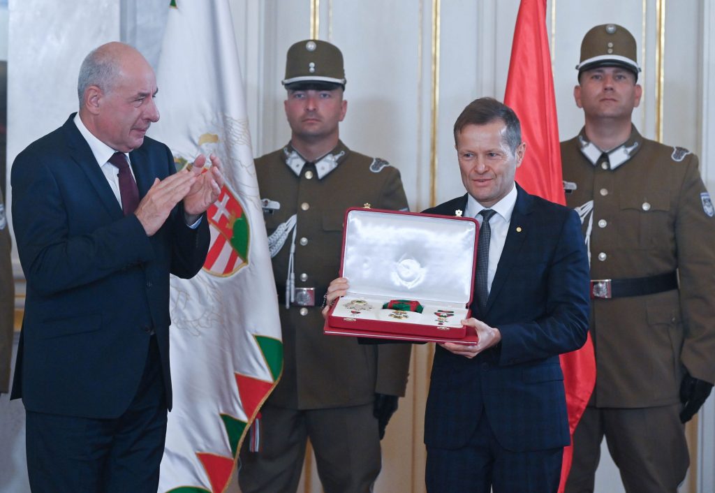 Nobel Prize Winner Ferenc Krausz Receives the Highest State Honor post's picture