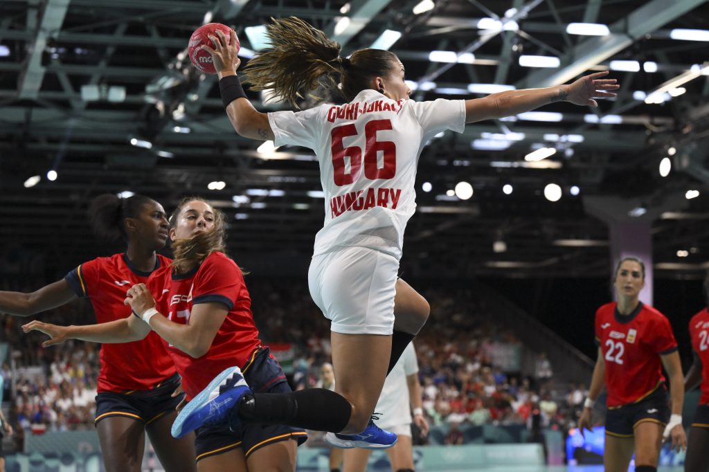 Women’s Handball Team Reaches Quarter-finals at the Olympics post's picture