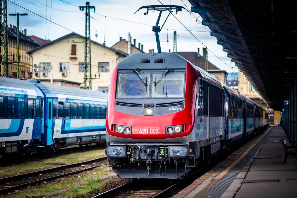 MÁV Tests French Electric Locomotive to Expand Fleet post's picture