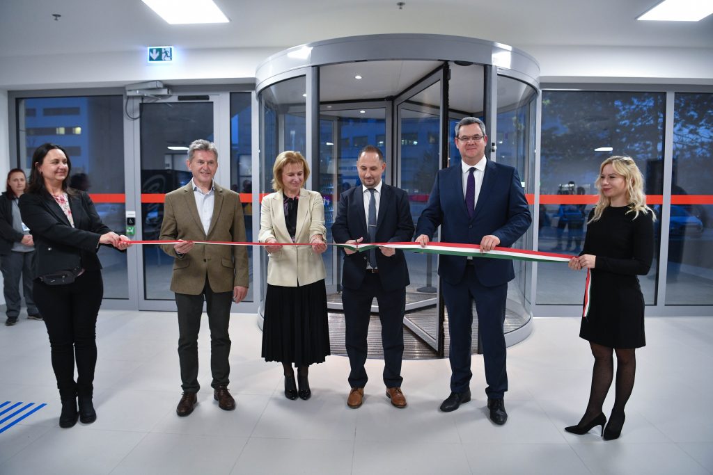 Hospital in Komárom-Esztergom County Inaugurates New Pavilion post's picture