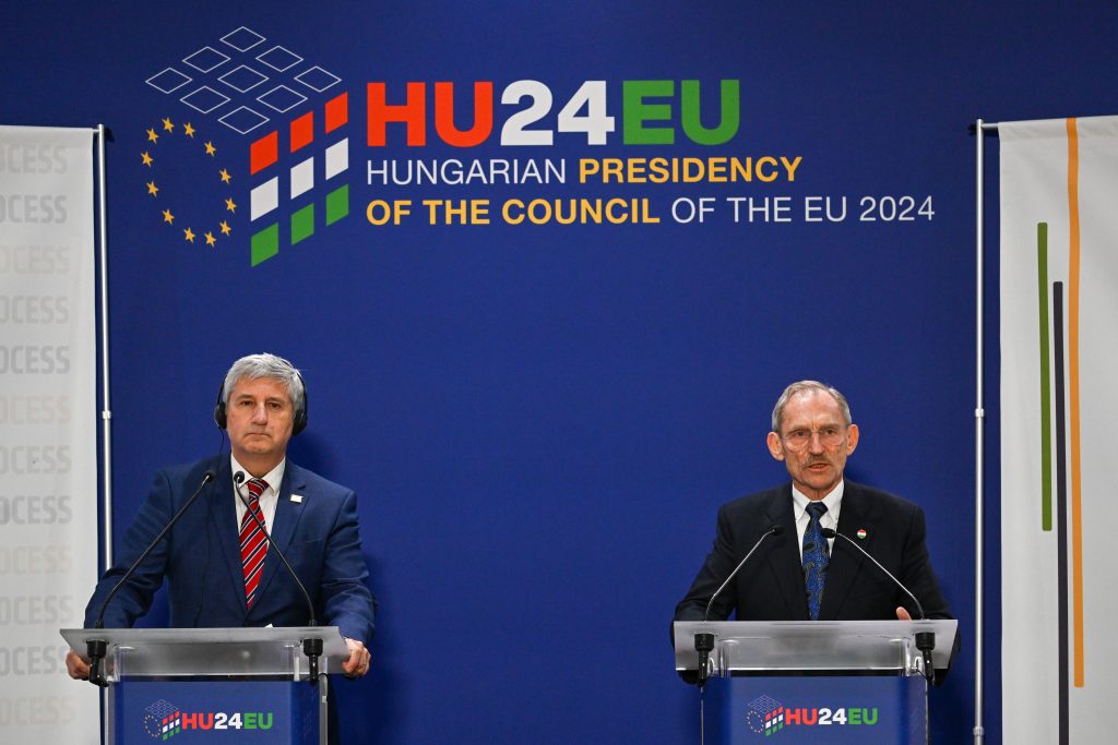 Budapest Process Adopts Action Plan on Migration post's picture