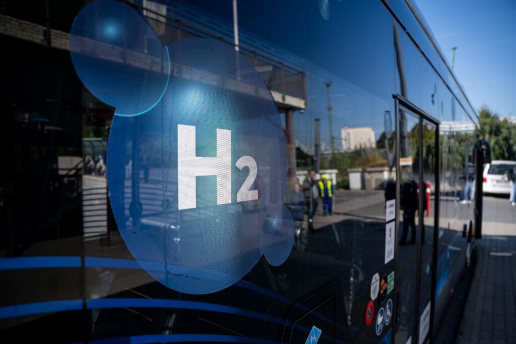 Good News for Hydrogen Fueled Vehicle Owners post's picture