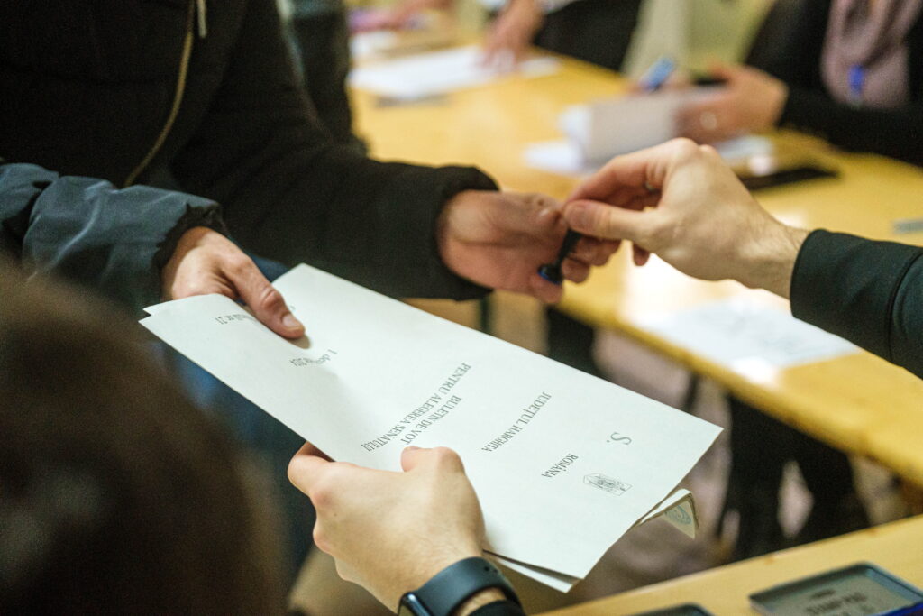 Nationalists Blame Hungarians for the Cancellation of Presidential Elections post's picture