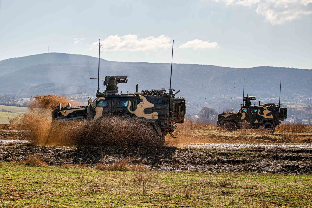 Photos Show Impressive Capabilities of the Gidrán Armored Vehicles post's picture