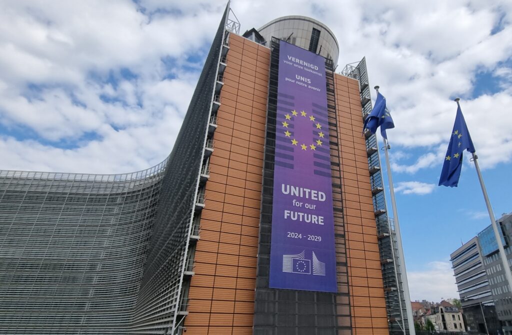 European Commission Forecasts Accelerating Economic Growth in Hungary post's picture