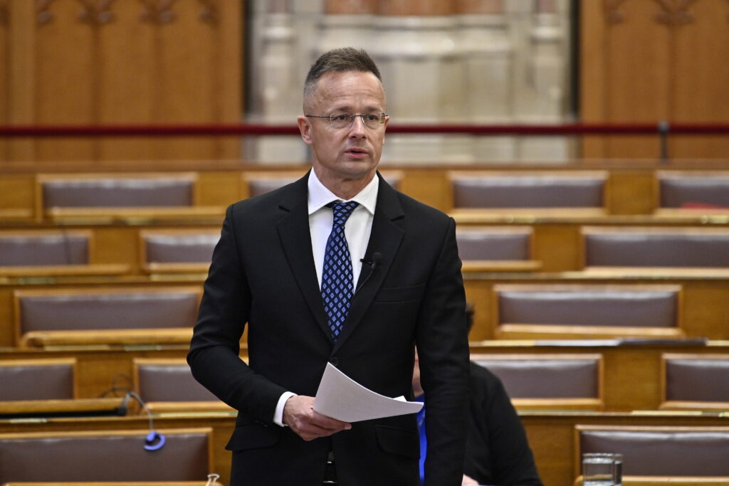 Foreign Minister Submits Bill on Withdrawal from ICC post's picture