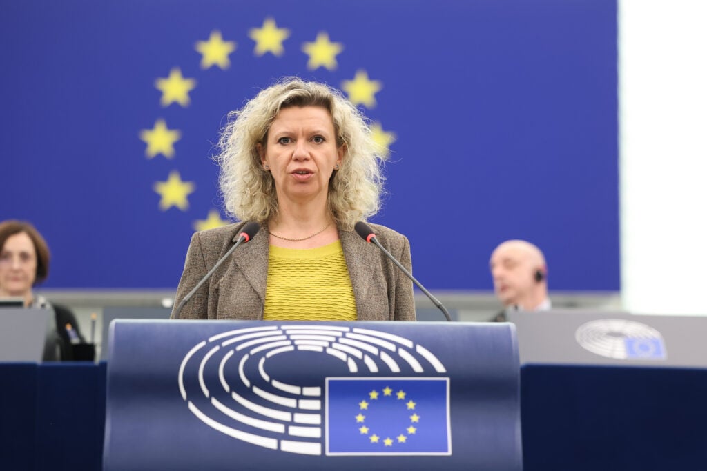 Voters Reject Opposition Politicians Trying to Bankrupt Hungary with EU Help post's picture