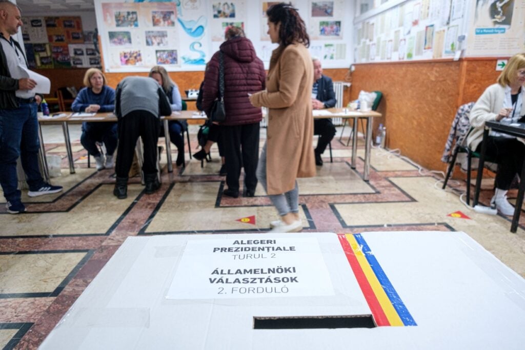 Presidential Elections in Romania: Anti-Hungarian Candidate Loses post's picture